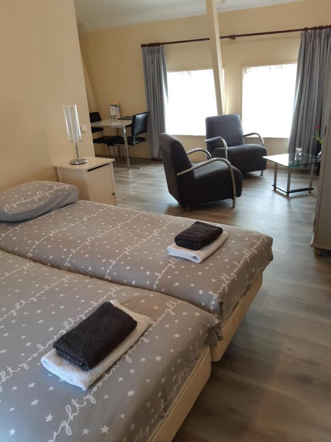 Logement 'De Witte Klok' Oude Bildtzijl ภายนอก รูปภาพ