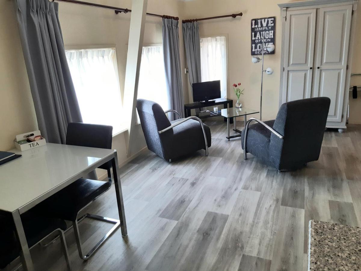 Logement 'De Witte Klok' Oude Bildtzijl ภายนอก รูปภาพ