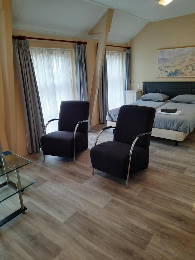Logement 'De Witte Klok' Oude Bildtzijl ภายนอก รูปภาพ