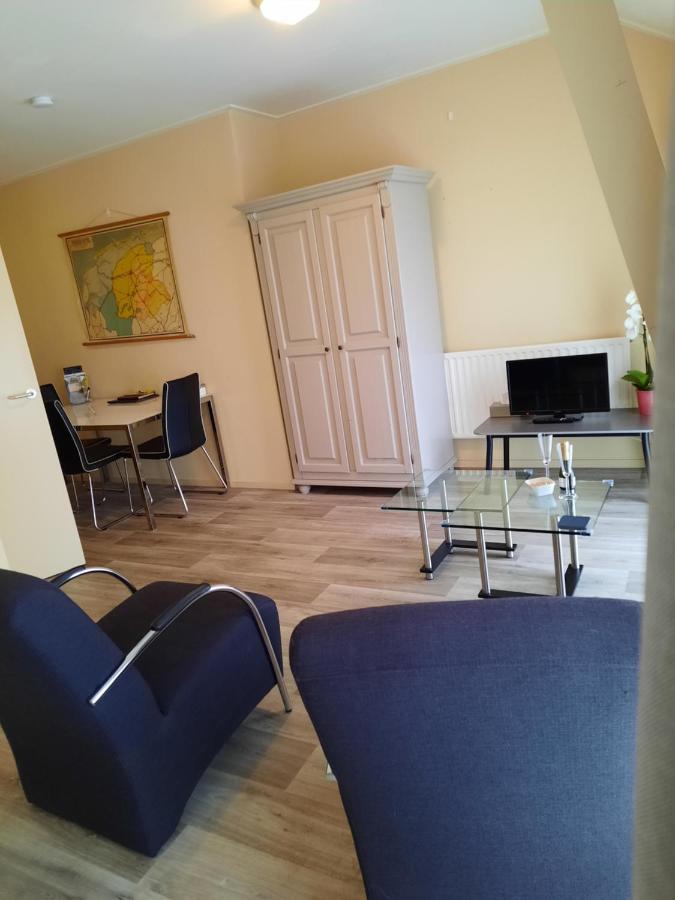 Logement 'De Witte Klok' Oude Bildtzijl ภายนอก รูปภาพ